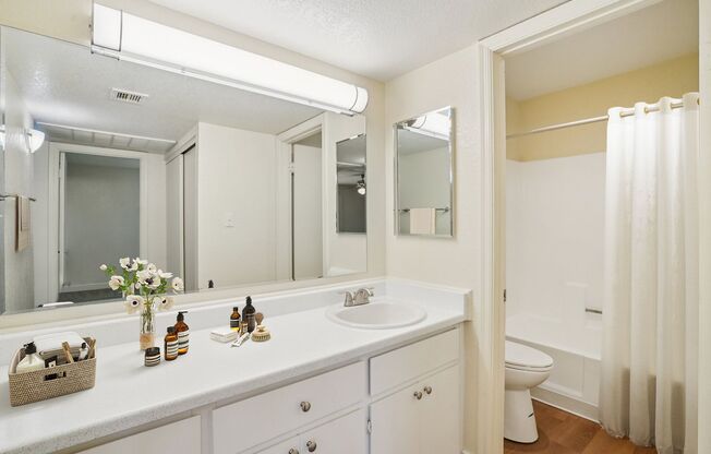 1 bed, 1 bath, 605 sqft, $1,225, Unit 805