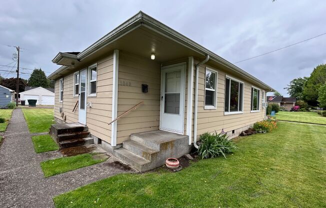1034-1040 18th Ave