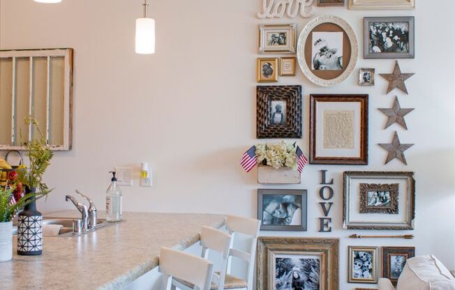 1 bed, 1 bath, 593 sqft, $1,135, Unit 434