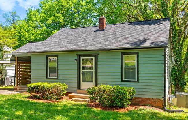 2 Bedroom Home For Rent Near Madison Street!