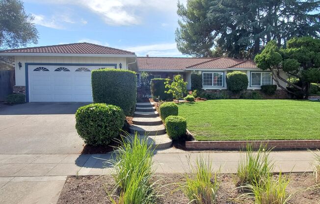 Spacious Remodeled Home, A/C, New Yards, Wood Floors, Great Location, Monta Vista!