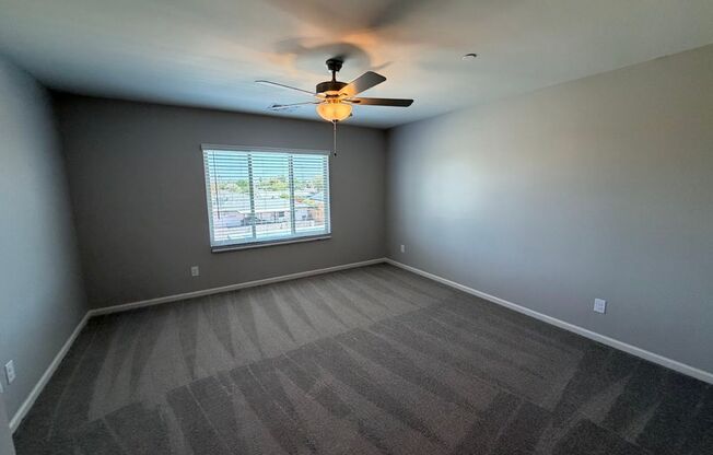 3 beds, 2.5 baths, $2,195, Unit # 22