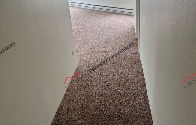 2 beds, 1 bath, 1,306 sqft, $1,250, Unit #509