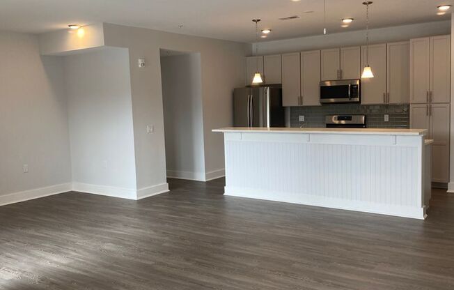 1 bed, 1.5 baths, 1,566 sqft, $2,650, Unit 0912