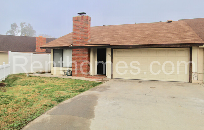 Poway, 13877 Wayland Grove Court -  Super cul-de-sac location near elementary school!