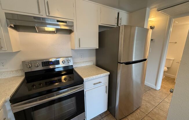 1 bed, 1 bath, 627 sqft, $750, Unit 208