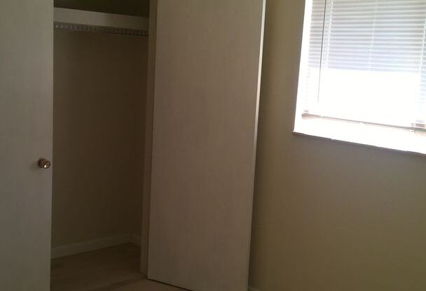 2 beds, 1 bath, $2,400