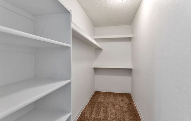 1 bed, 1 bath, 560 sqft, $1,299, Unit 2111