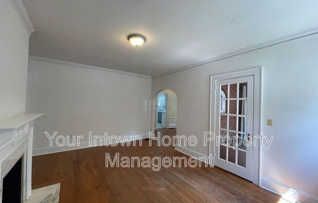 506 PAGE AVE NE