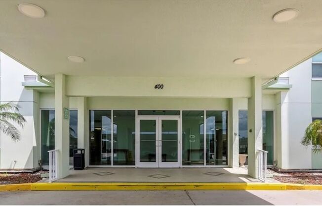 Available on April 15 - Stunning Furnished Waterfront Condo – 2 Beds / 2 Baths with Gulf-to-Bay Views!