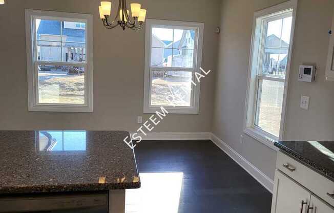 172 HANOVER CT