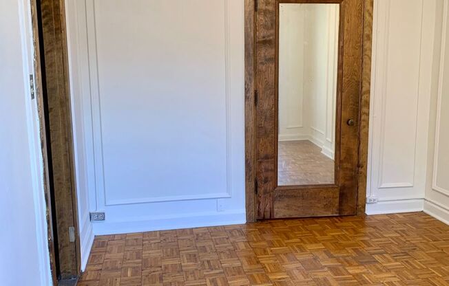 Studio, 1 bath, 350 sqft, $1,355, Unit 530-311