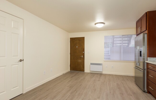 Phinney 12 Apartments