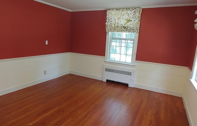 ***Please Respond Directly to the Online Listing, Calls May Not Be Returned***