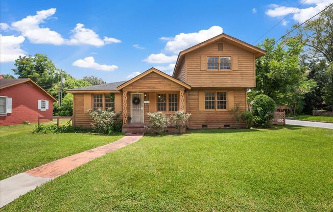 Spacious 3-Bedroom, 2-Bathroom Home at Carroll St, Savannah