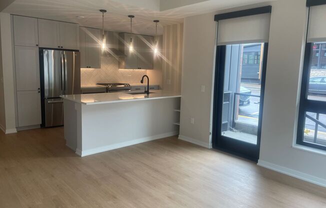 2 beds, 2 baths, 1,208 sqft, $3,695, Unit 216