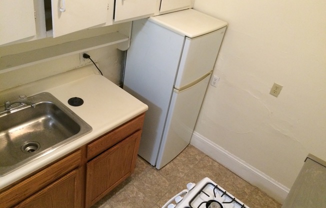 1610- Cambridge Realty, LLC