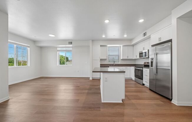 1 bed, 1 bath, $2,345, Unit GP-A 301