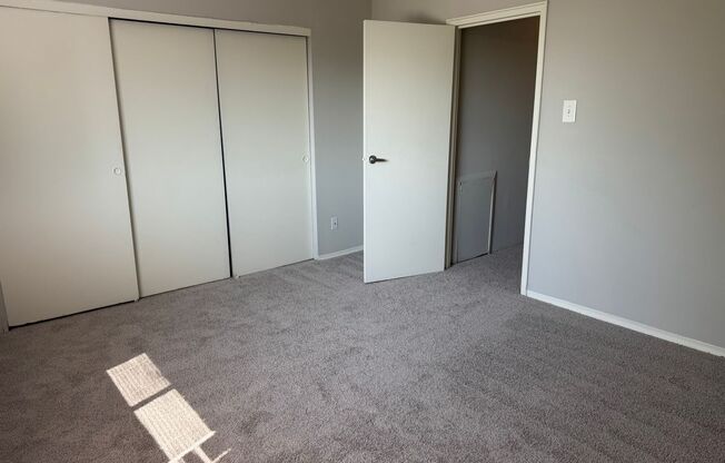 1 bed, 1 bath, 578 sqft, $1,340, Unit C09