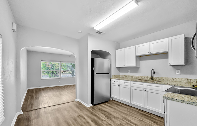 2610 DOCTOR MARTIN LUTHER KING ST S