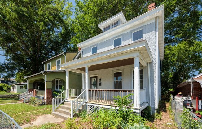 Completely Renovated 3 Bedroom Home in Highland Park