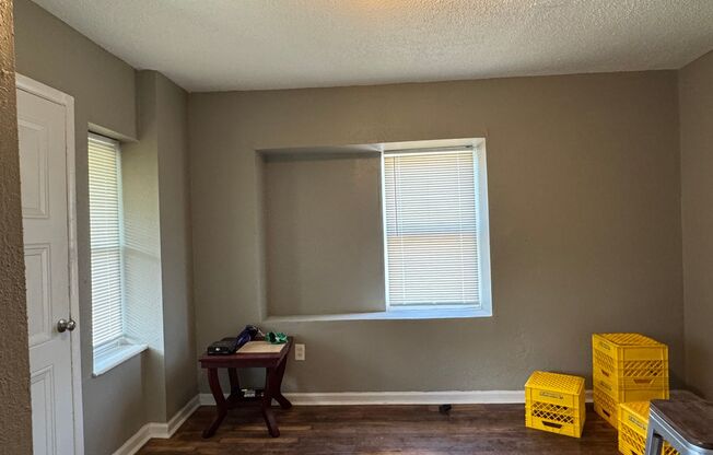 Benton Blvd 1-Bed & 2-Bed