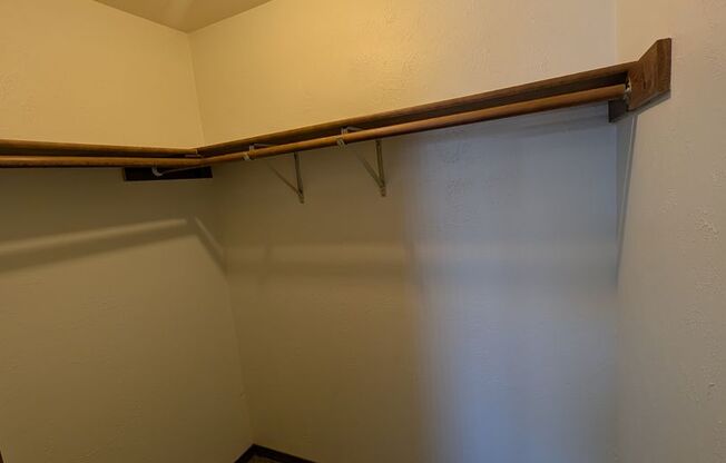 2 beds, 2 baths, 1,029 sqft, $1,299, Unit 2970-046