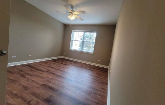 2 beds, 2 baths, 1,931 sqft, $2,900, Unit 123