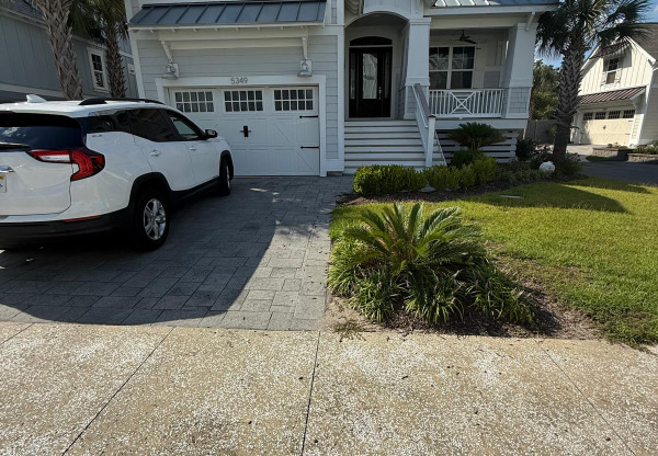 5349 OCEAN VLG DR
