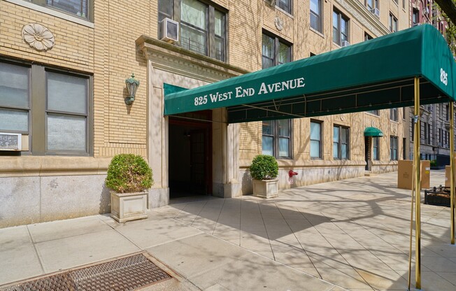 825 W END AVE