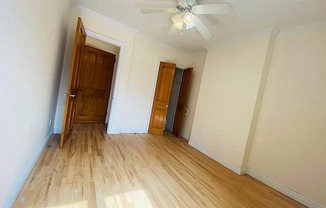 305 W 91 ST