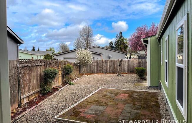 1313 BRAMBLEWOOD LN