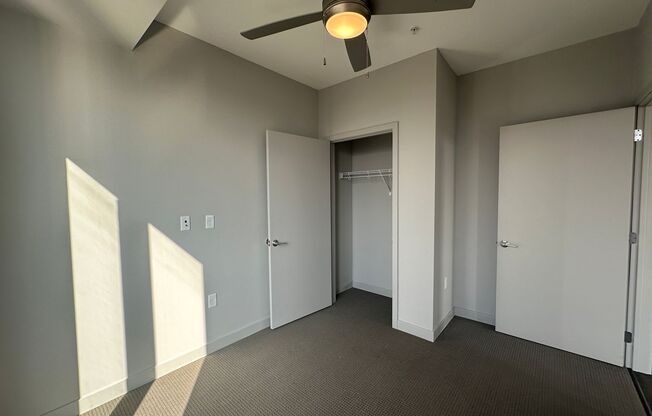 2 beds, 2 baths, 992 sqft, $2,295, Unit 300