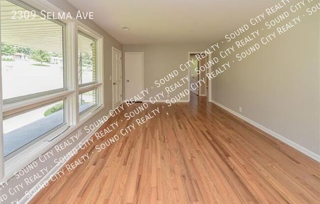 2309 SELMA AVE