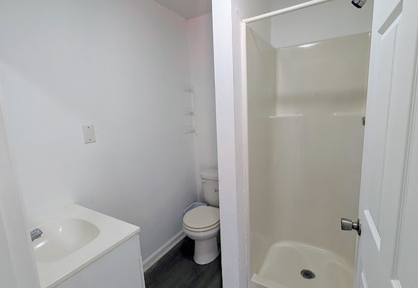 101 GLENVIEW DR