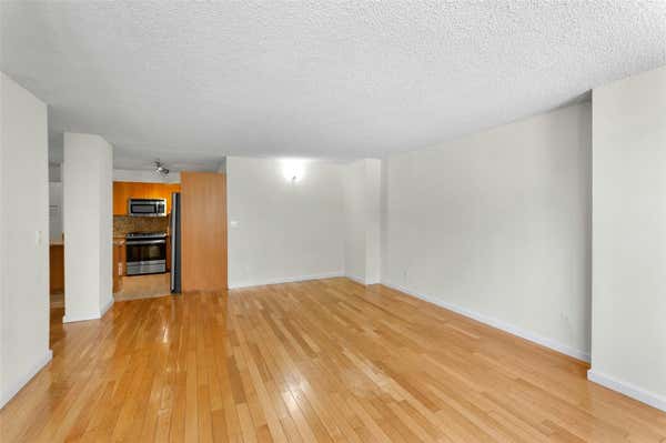 1 bed, 1 bath, 750 sqft, $2,725, Unit 6D