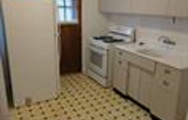 1445 South 81st Street