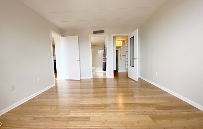 2 beds, 2 baths, 1,020 sqft, $4,100, Unit 503