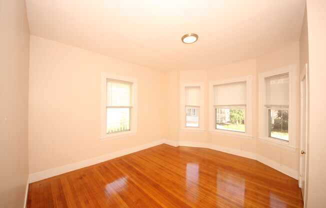 62 Bedford St # 60 # 1