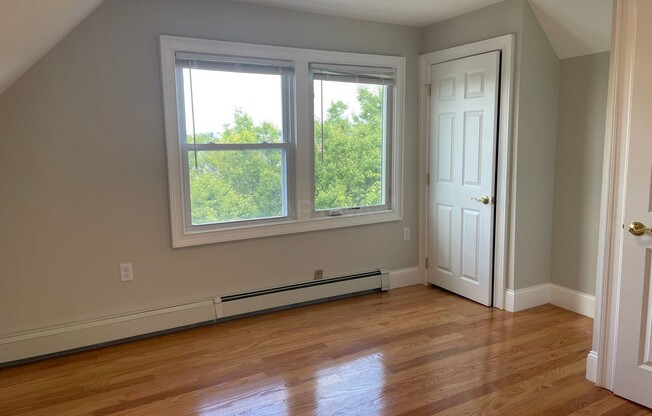 248 HIGHLAND AVE