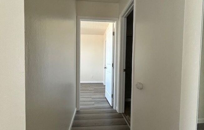 Newly remodeled 2 Bedroom 1 Bath, in the Gourmet Ghetto Area.