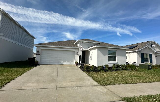 4 Bedroom 2 bathroom in Haines City