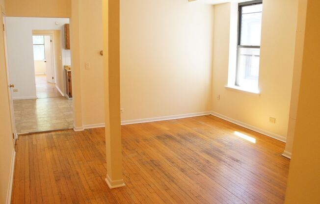 2319 N. Kedzie LP