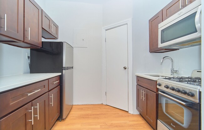 1 bed, 1 bath, $2,550, Unit 4B