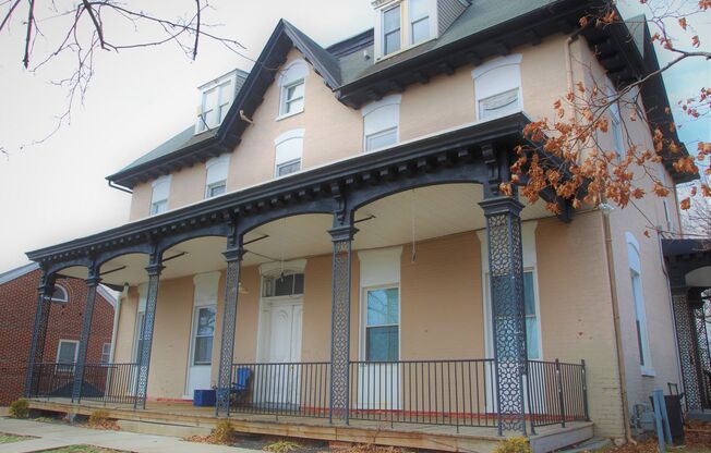 671 Highland