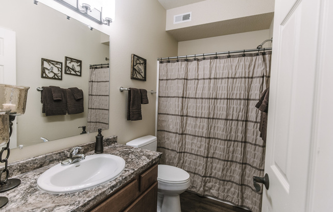 3 beds, 2 baths, 1,242 sqft, $1,750, Unit 4201-308