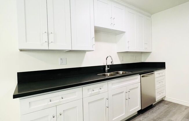 1 bed, 1 bath, 655 sqft, $1,925, Unit 05