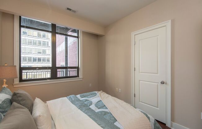 2 beds, 2 baths, 1,210 sqft, $2,796, Unit 204