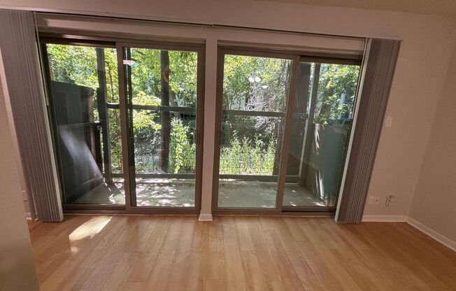 1 bed, 1 bath, 596 sqft, $1,299, Unit WIL-135
