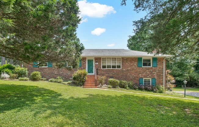 Darling Brick Rancher in Sandston on an acre